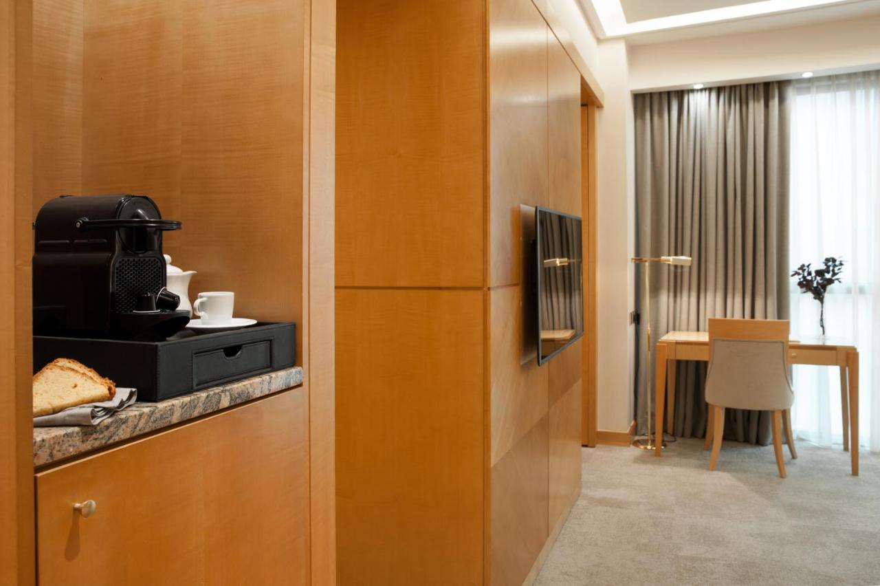 Hotel Melia Atene Esterno foto